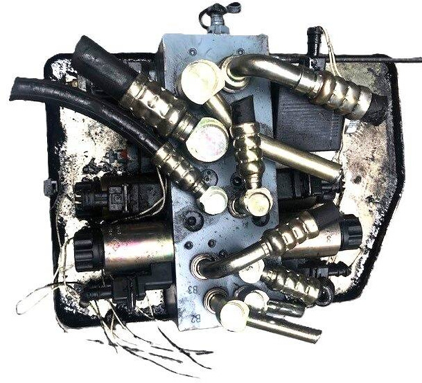 Control Valve for Jungheinrich - Hydraulic valve for Material handling equipment: picture 1 Control Valve for Jungheinrich - Hydraulic valve for Material handling equipment: picture 1