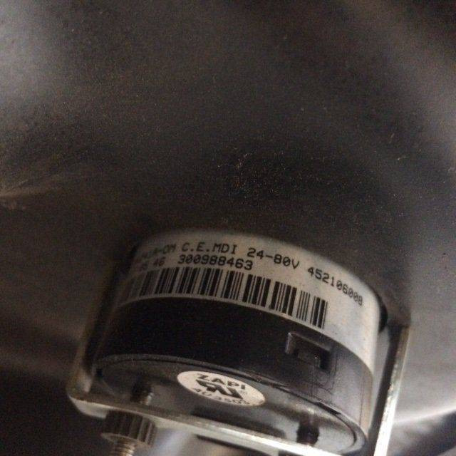 Cowling for Komatsu MWP20- 1R - Body and exterior for Material handling equipment: picture 3 Cowling for Komatsu MWP20- 1R - Body and exterior for Material handling equipment: picture 3