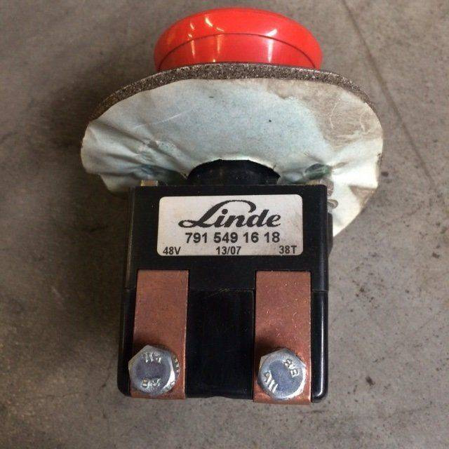Emergency stop switch for Linde Series 1110/1111/1190/132 - Steering column switch for Material handling equipment: picture 1 Emergency stop switch for Linde Series 1110/1111/1190/132 - Steering column switch for Material handling equipment: picture 1