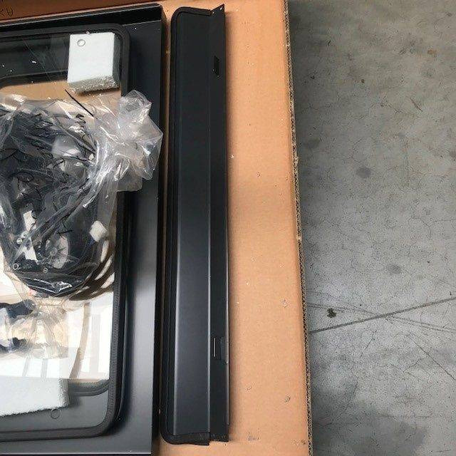 FRONT + ROOF PANEL FOR KOMATSU - Window and parts for Material handling equipment: picture 4 FRONT + ROOF PANEL FOR KOMATSU - Window and parts for Material handling equipment: picture 4