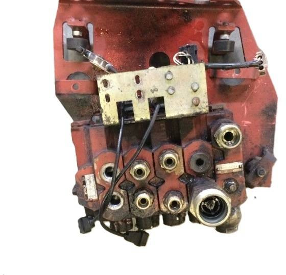 Hydraulic control valve for Linde E40P, Series 337 - Hydraulic valve for Material handling equipment: picture 1 Hydraulic control valve for Linde E40P, Series 337 - Hydraulic valve for Material handling equipment: picture 1