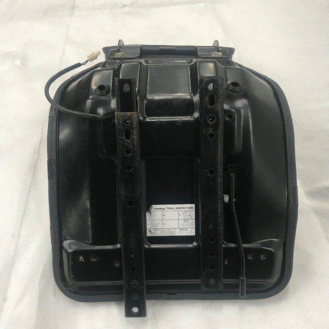 KAB Kuip P1 PVC seat - Seat for Material handling equipment: picture 4 KAB Kuip P1 PVC seat - Seat for Material handling equipment: picture 4