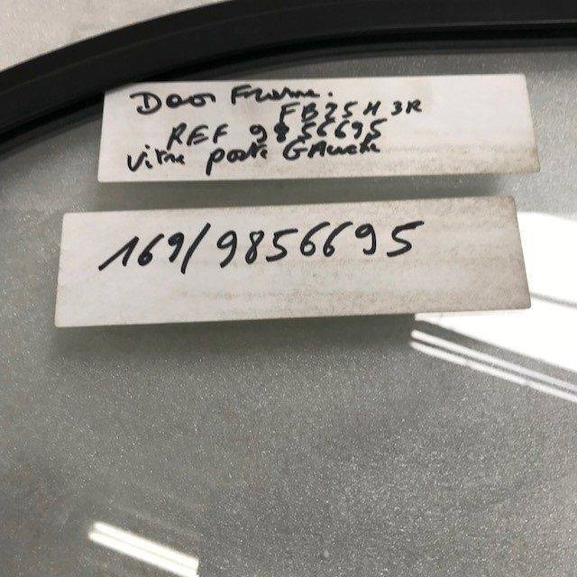 Left Door Frame for Komatsu - Window and parts for Material handling equipment: picture 3 Left Door Frame for Komatsu - Window and parts for Material handling equipment: picture 3
