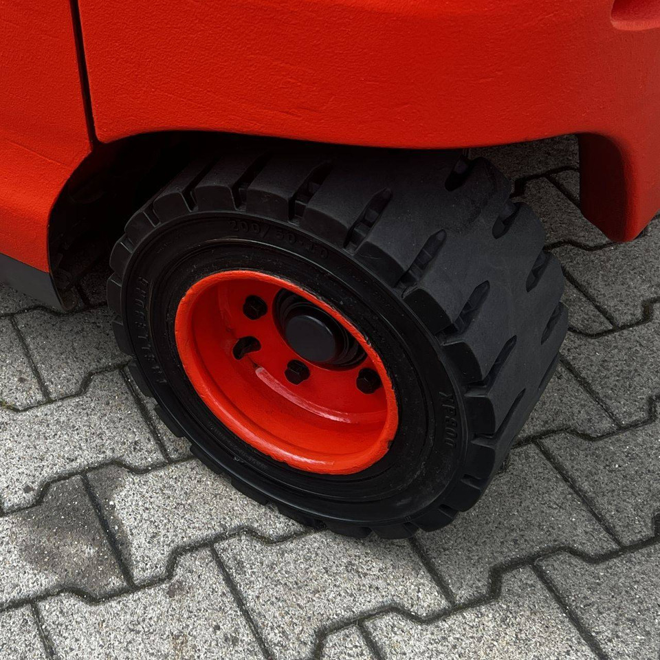 Electric forklift Linde E25L (387): picture 13 Electric forklift Linde E25L (387): picture 13