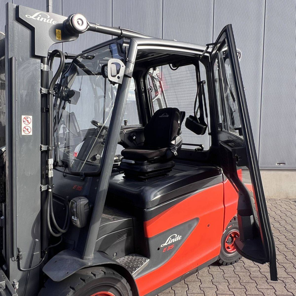 Linde E35/600H (388) - Electric forklift: picture 3 Linde E35/600H (388) - Electric forklift: picture 3