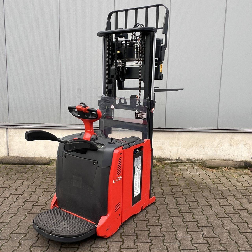 Linde L06AC-AP (1170) - Stacker: picture 1 Linde L06AC-AP (1170) - Stacker: picture 1