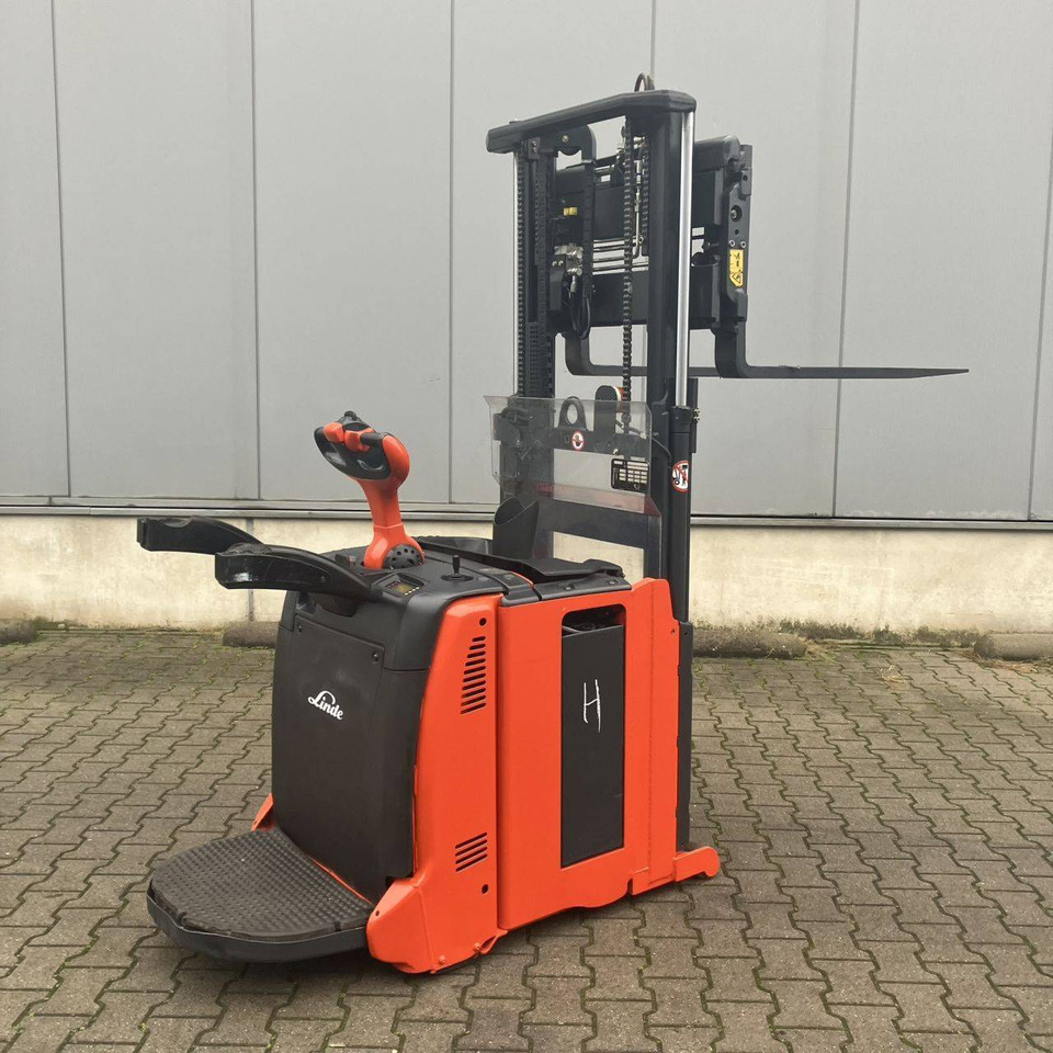 Leasing of Linde L06AC-AP (1170) Linde L06AC-AP (1170): picture 18 Leasing of Linde L06AC-AP (1170) Linde L06AC-AP (1170): picture 18