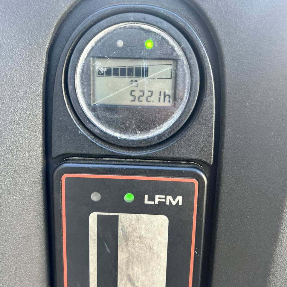 Linde L12 (1172) - Stacker: picture 5 Linde L12 (1172) - Stacker: picture 5