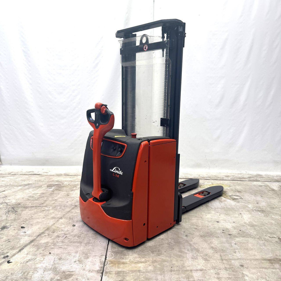 Linde L14 (1173) - Stacker: picture 1 Linde L14 (1173) - Stacker: picture 1