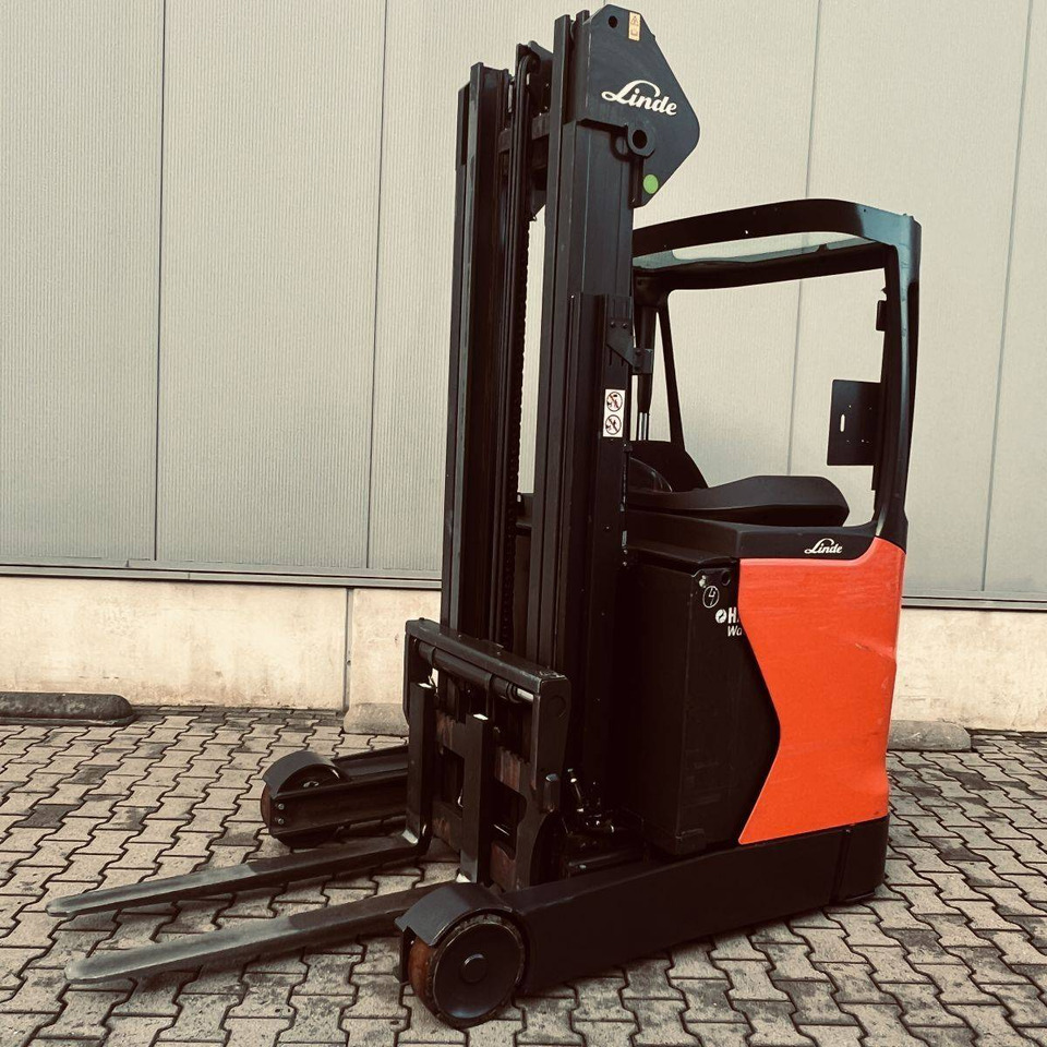 Linde R14 (1120) - Reach truck: picture 2 Linde R14 (1120) - Reach truck: picture 2