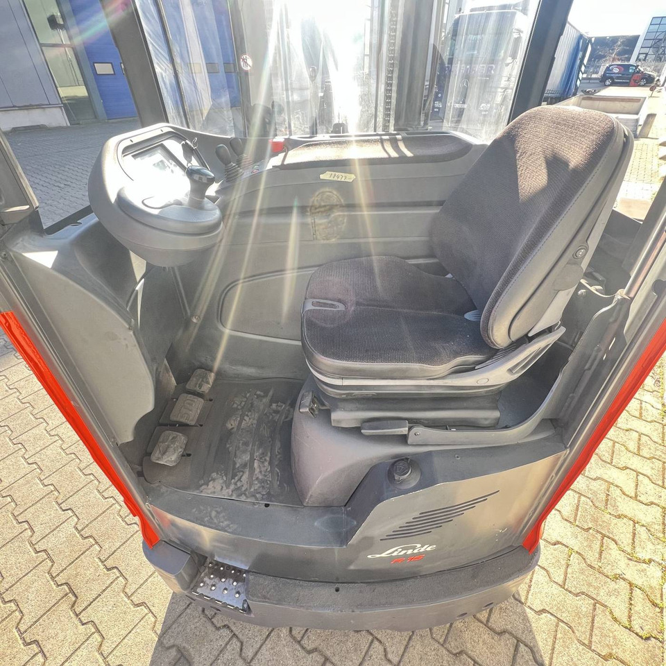 Linde R16G (1120) - Reach truck: picture 4 Linde R16G (1120) - Reach truck: picture 4