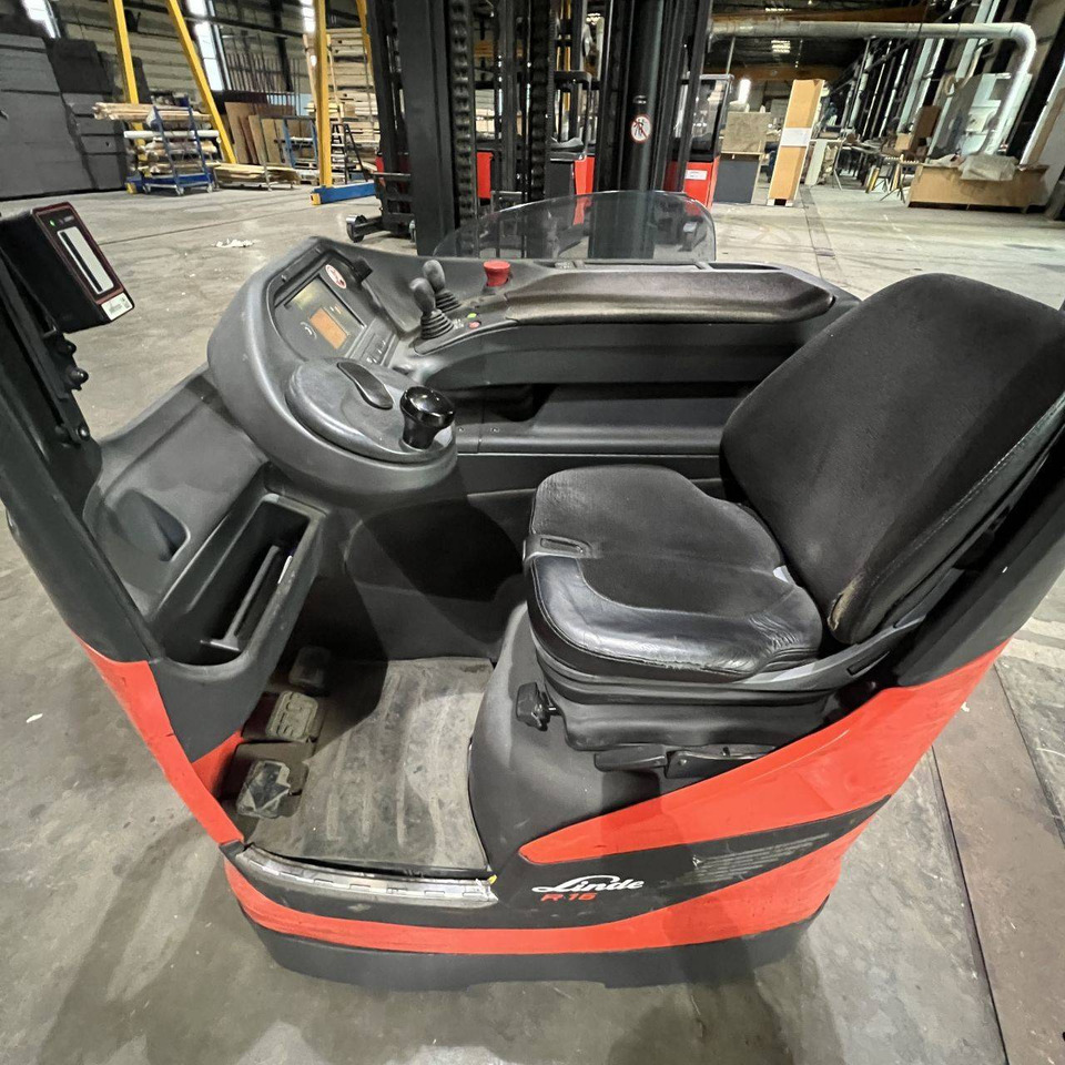 Linde R16HD (1120) - Reach truck: picture 4 Linde R16HD (1120) - Reach truck: picture 4