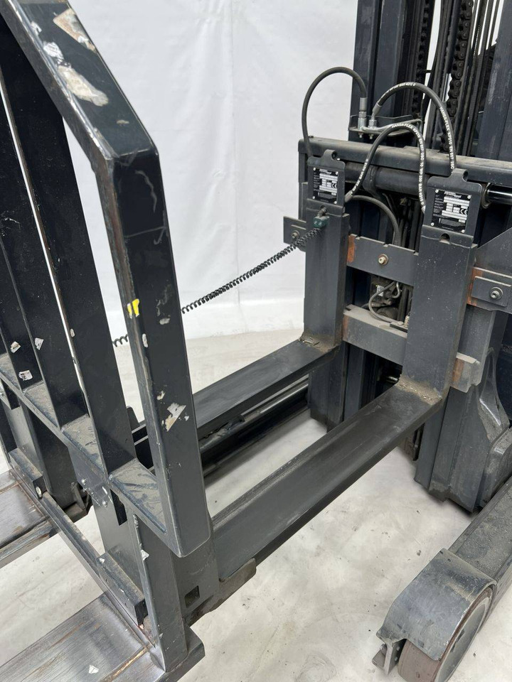 Reach truck Linde R20 HD (1120): picture 8
