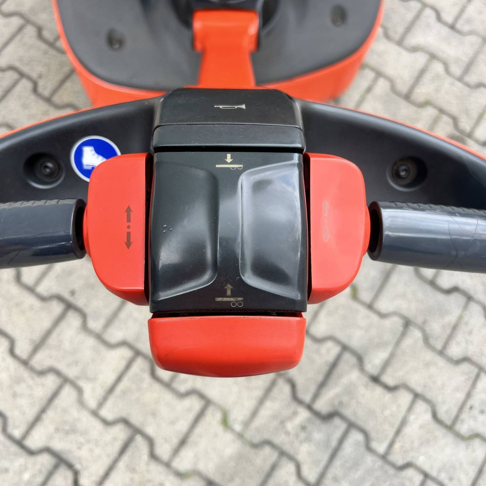 Linde T20 (1152) - Pallet truck: picture 5 Linde T20 (1152) - Pallet truck: picture 5