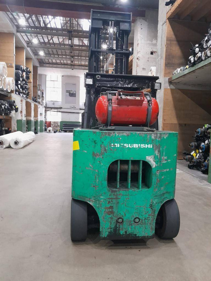 Mitsubishi FGC70K - LPG forklift: picture 3 Mitsubishi FGC70K - LPG forklift: picture 3