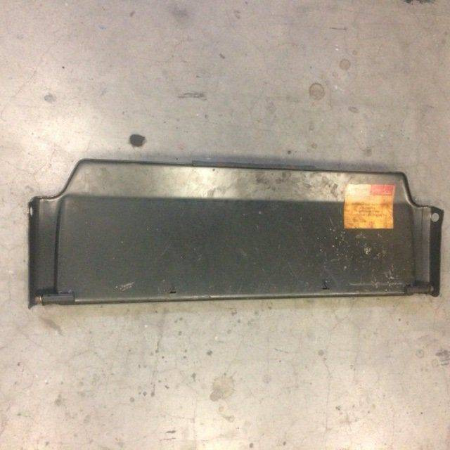 Motor Hood for Linde L16, Series 372 - Body and exterior for Material handling equipment: picture 3 Motor Hood for Linde L16, Series 372 - Body and exterior for Material handling equipment: picture 3