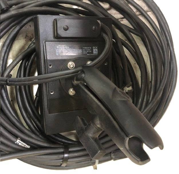 ORLACO Monitor 7" Serial for Linde - Electrical system for Material handling equipment: picture 3 ORLACO Monitor 7" Serial for Linde - Electrical system for Material handling equipment: picture 3