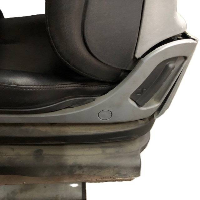 Seat for Linde 1120 series - Seat for Material handling equipment: picture 4 Seat for Linde 1120 series - Seat for Material handling equipment: picture 4