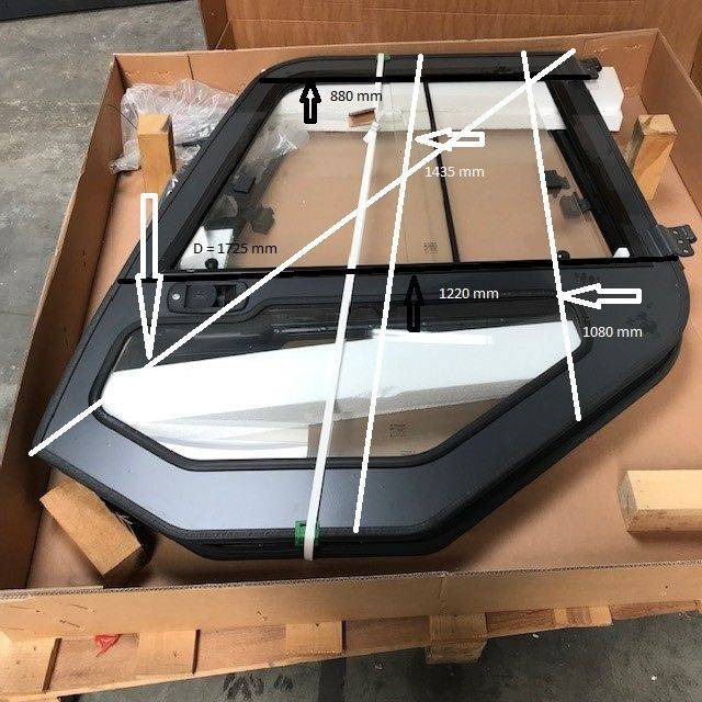 Set of right and left for Komatsu - Door and parts for Material handling equipment: picture 3 Set of right and left for Komatsu - Door and parts for Material handling equipment: picture 3