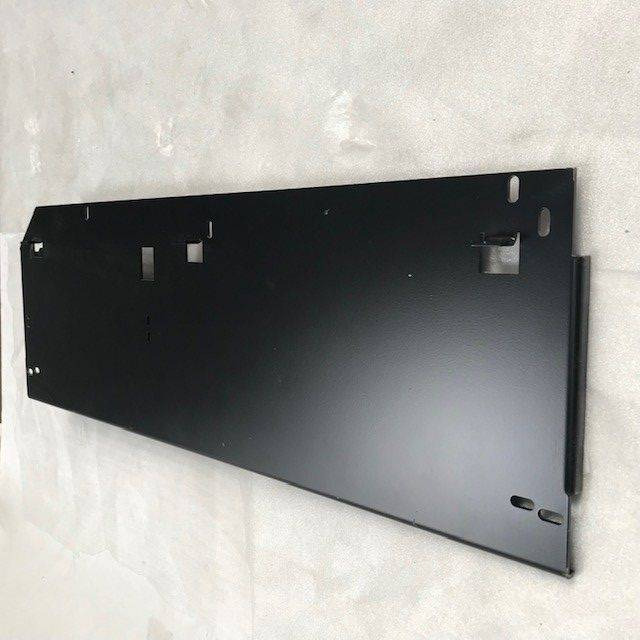 Side panel for Komatsu - Body and exterior for Material handling equipment: picture 3 Side panel for Komatsu - Body and exterior for Material handling equipment: picture 3