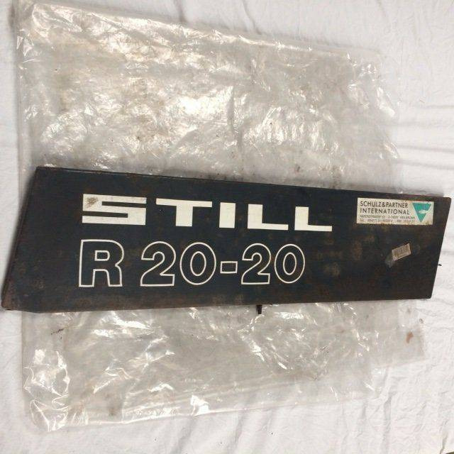 Side panel right for Still R 20-20 - Body and exterior for Material handling equipment: picture 1 Side panel right for Still R 20-20 - Body and exterior for Material handling equipment: picture 1