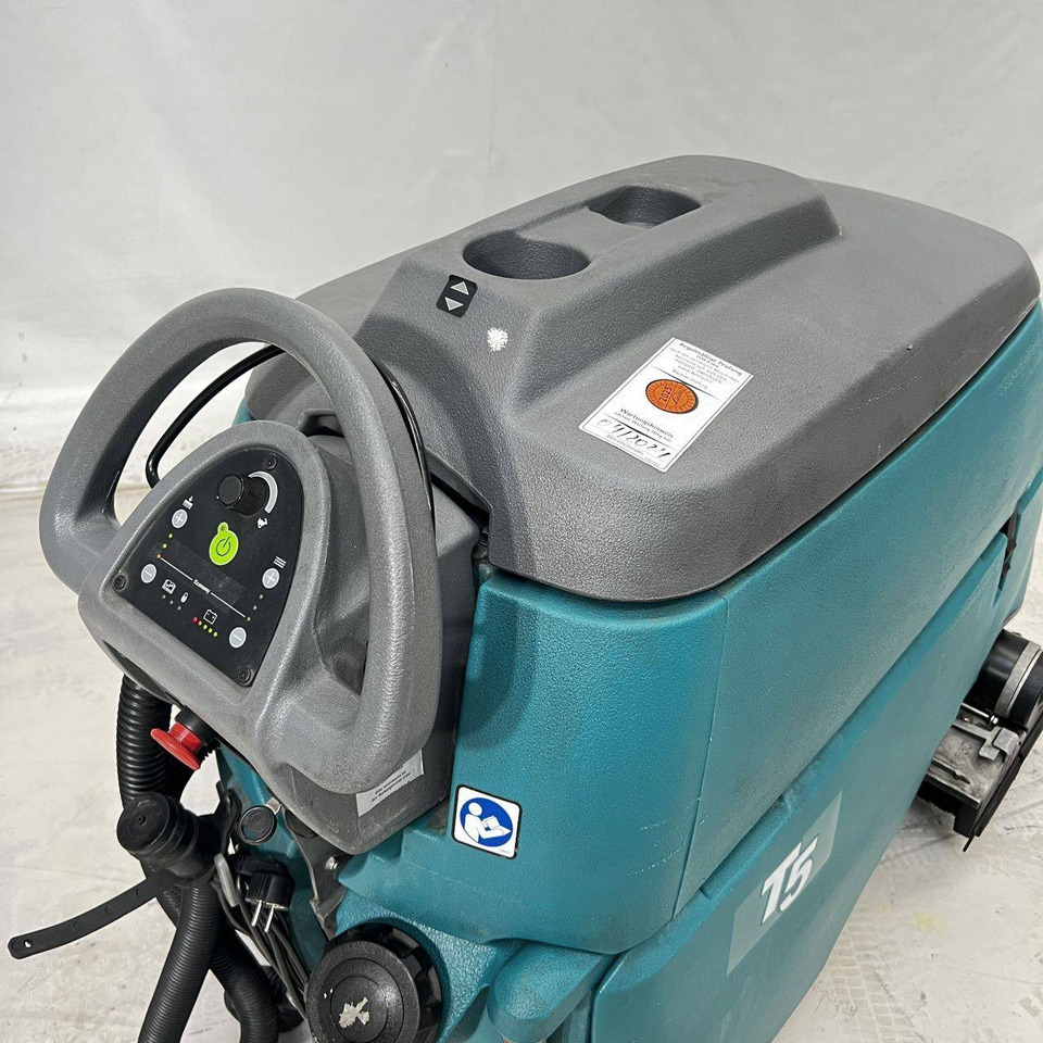 Tennant T5 - Scrubber dryer: picture 3 Tennant T5 - Scrubber dryer: picture 3