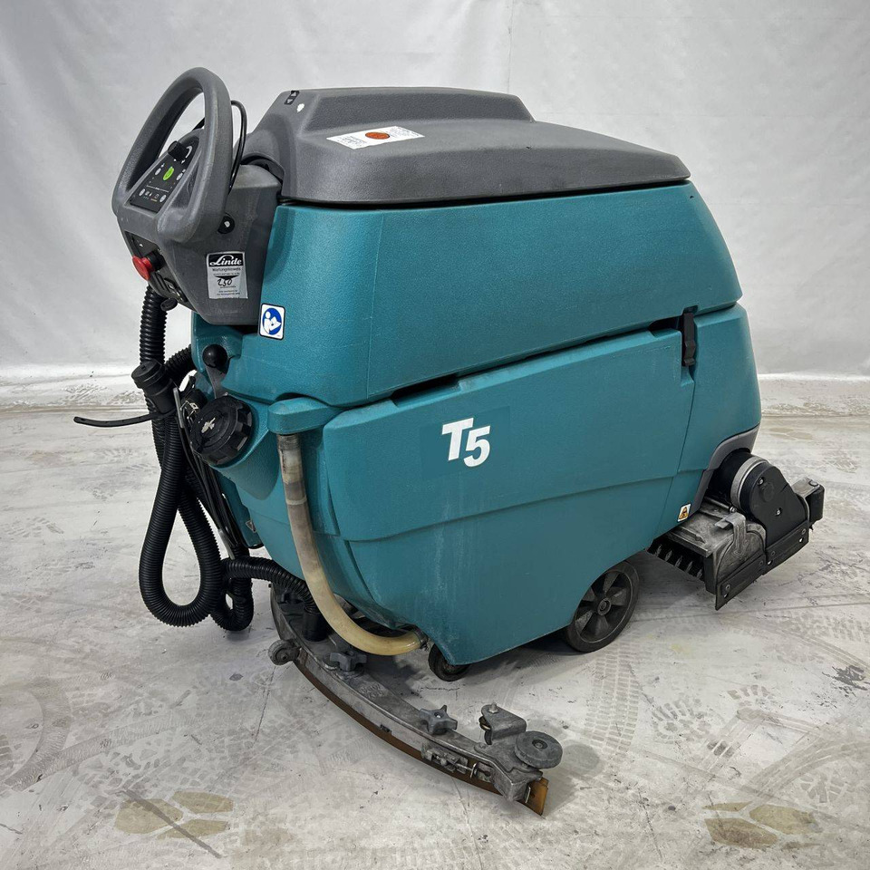 Tennant T5 - Scrubber dryer: picture 2 Tennant T5 - Scrubber dryer: picture 2
