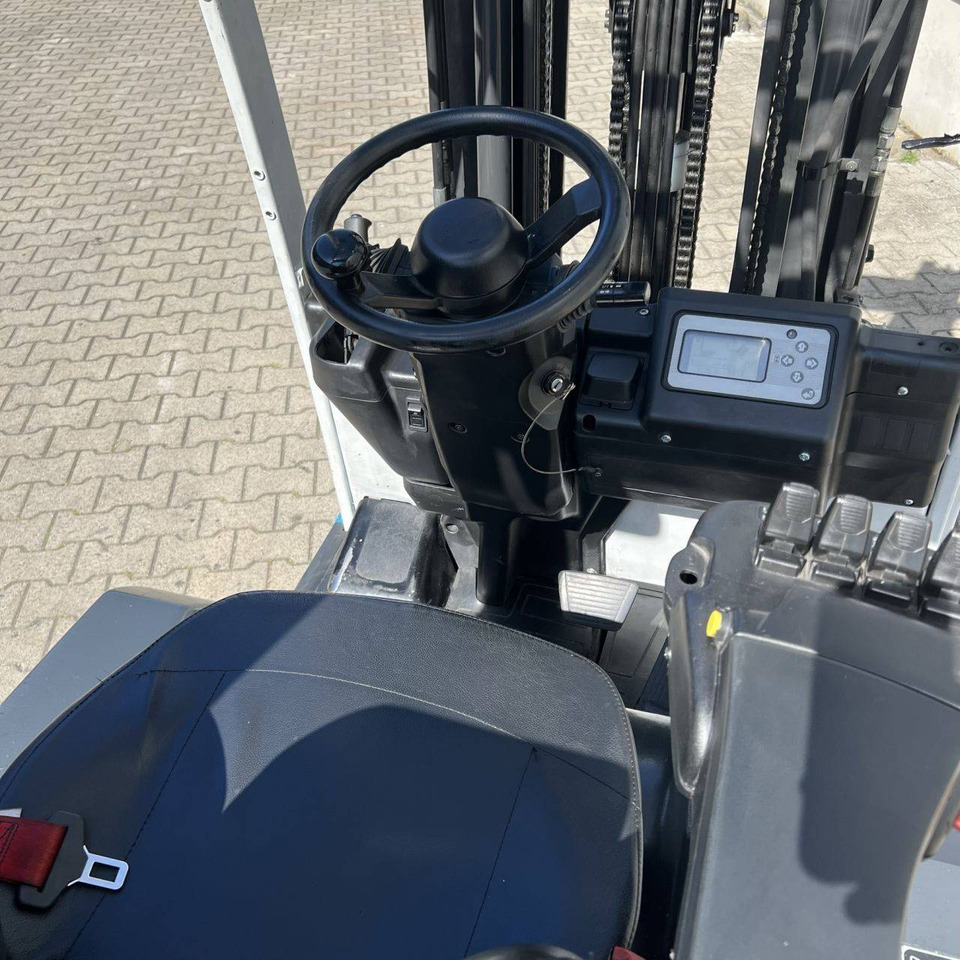 Unicarriers AG1N1L16Q - Electric forklift: picture 5 Unicarriers AG1N1L16Q - Electric forklift: picture 5