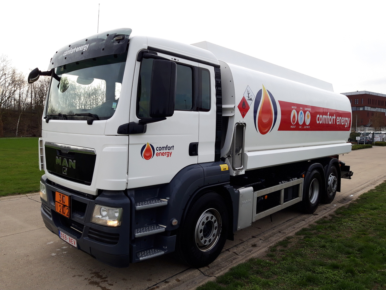 MAN TGS - Tanker truck: picture 1 MAN TGS - Tanker truck: picture 1