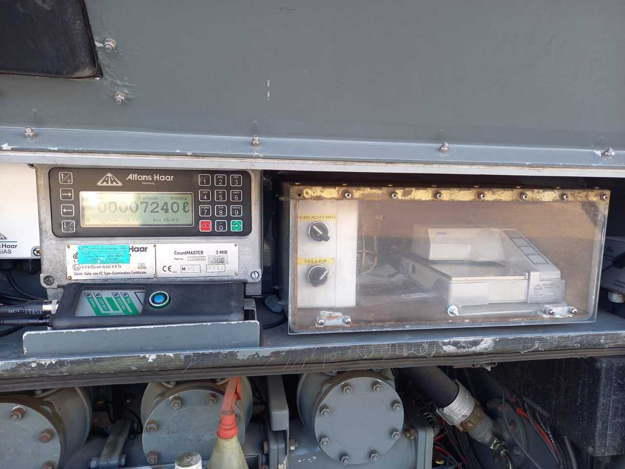 MAN TGS - Tanker truck: picture 2 MAN TGS - Tanker truck: picture 2