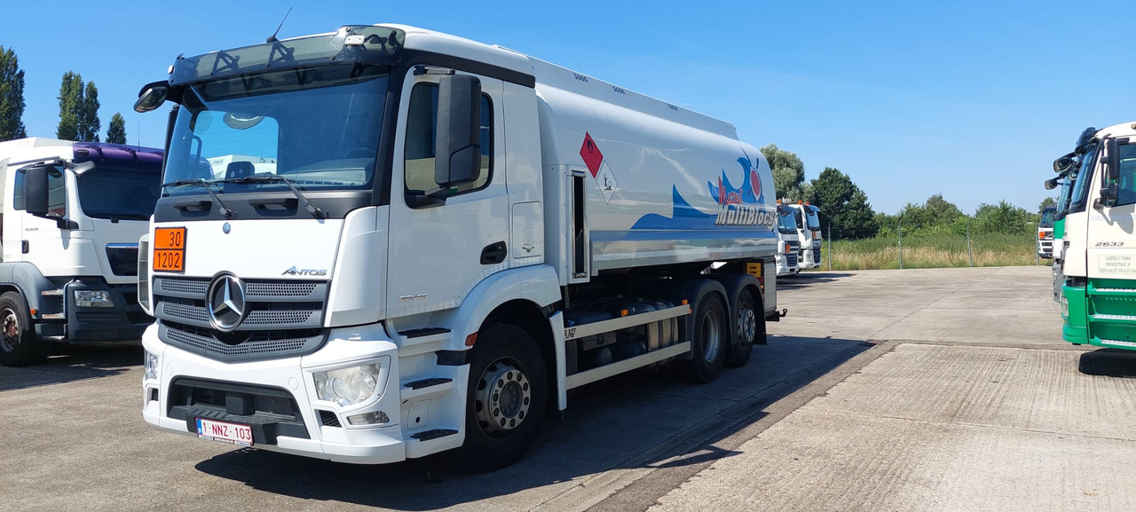 MERCEDES Antos - Tanker truck: picture 1 MERCEDES Antos - Tanker truck: picture 1