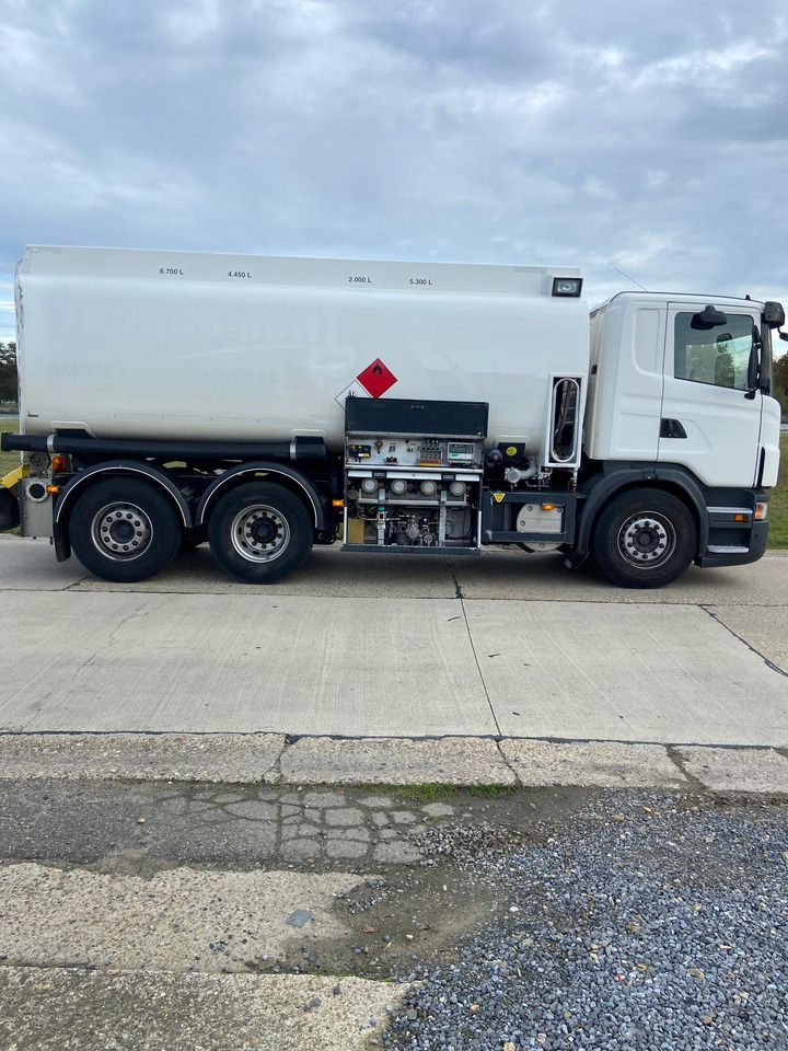 SCANIA PRT - Tanker truck: picture 2 SCANIA PRT - Tanker truck: picture 2
