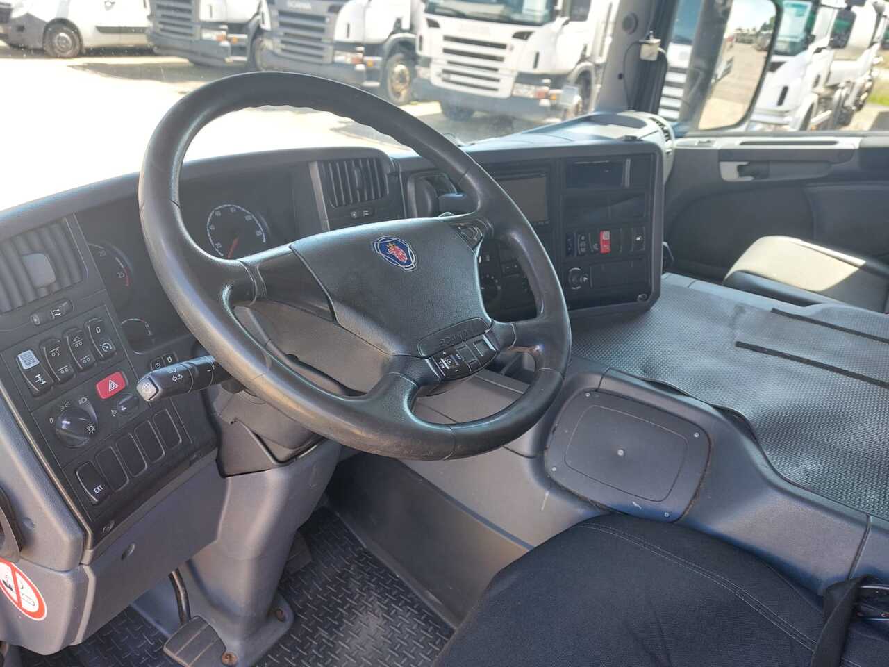 SCANIA PRT - Tanker truck: picture 2 SCANIA PRT - Tanker truck: picture 2