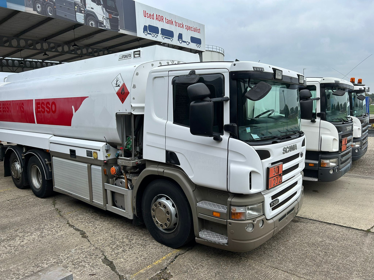 SCANIA PRT, P310, P380 (lot of 3) - Tanker truck: picture 3 SCANIA PRT, P310, P380 (lot of 3) - Tanker truck: picture 3