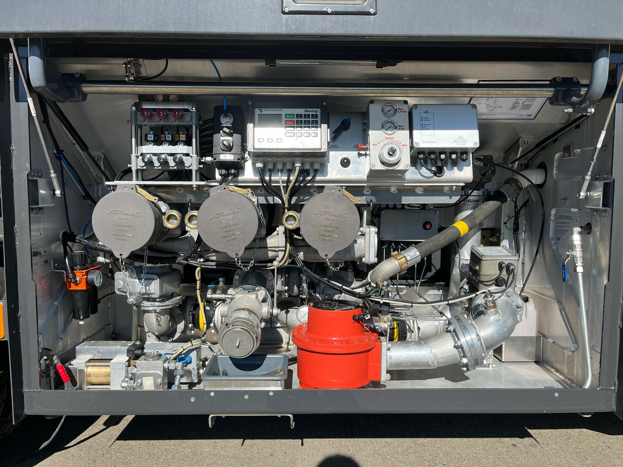 VOLVO FL - Tanker truck: picture 4 VOLVO FL - Tanker truck: picture 4