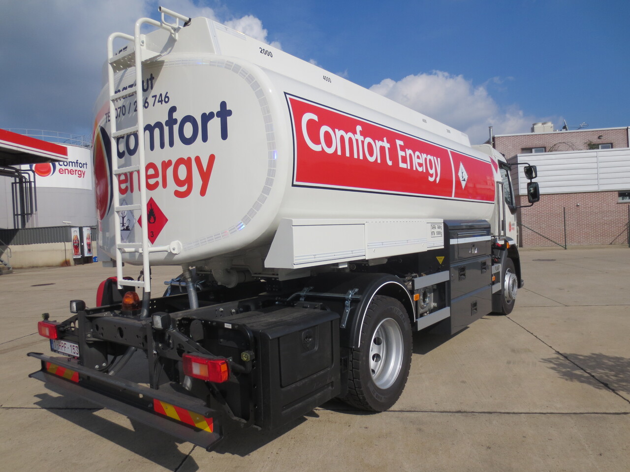 VOLVO FL - Tanker truck: picture 5 VOLVO FL - Tanker truck: picture 5