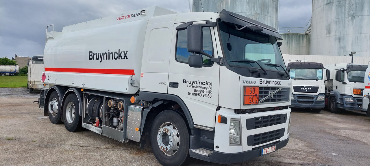 VOLVO FM - Tanker truck: picture 5 VOLVO FM - Tanker truck: picture 5