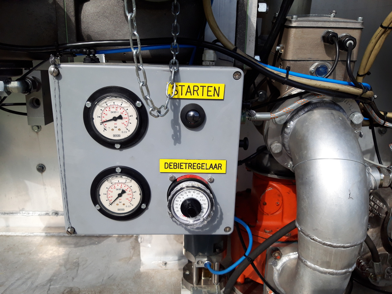 VOLVO FM - Tanker truck: picture 5 VOLVO FM - Tanker truck: picture 5