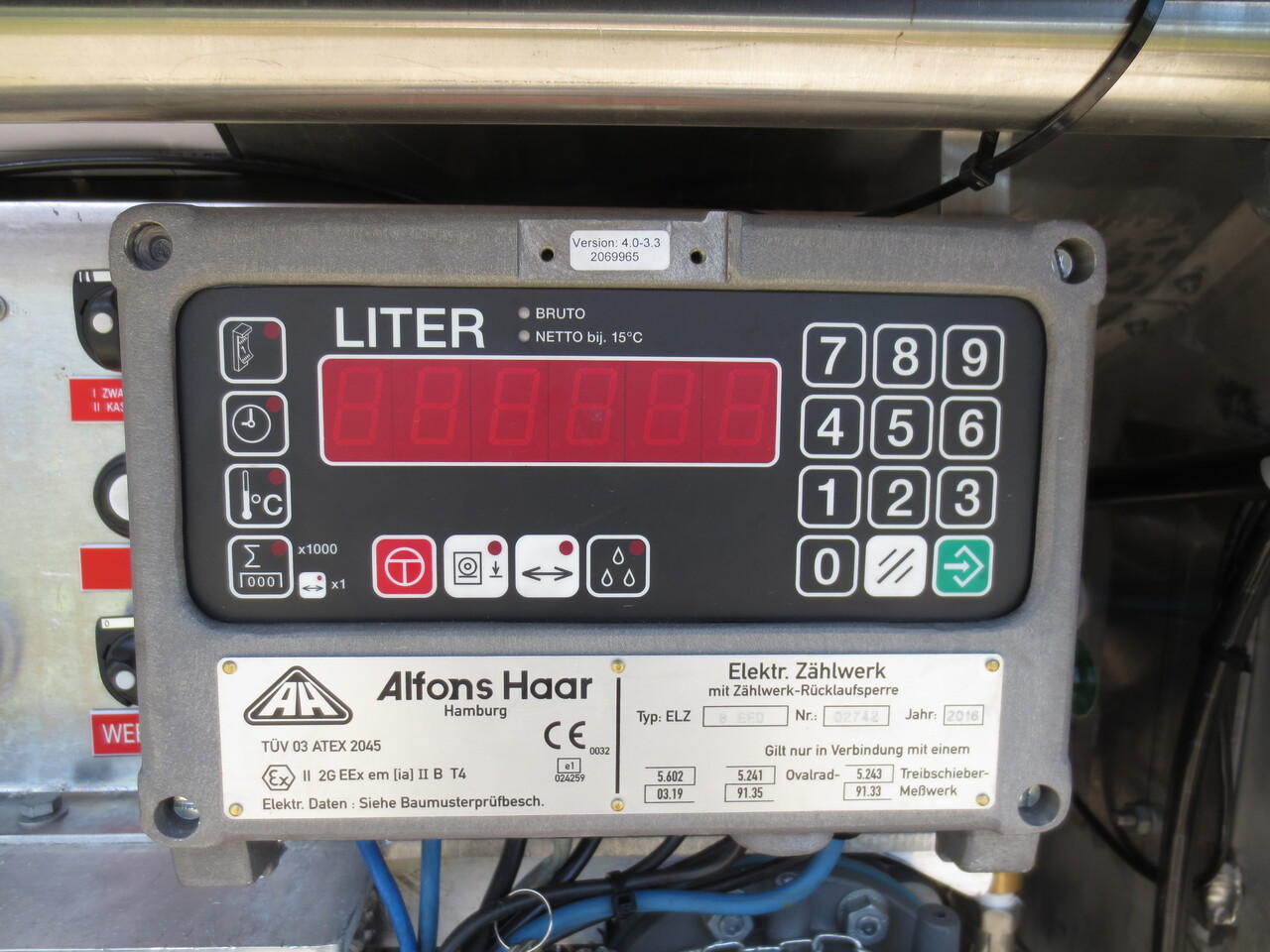 VOLVO FM - Tanker truck: picture 2 VOLVO FM - Tanker truck: picture 2