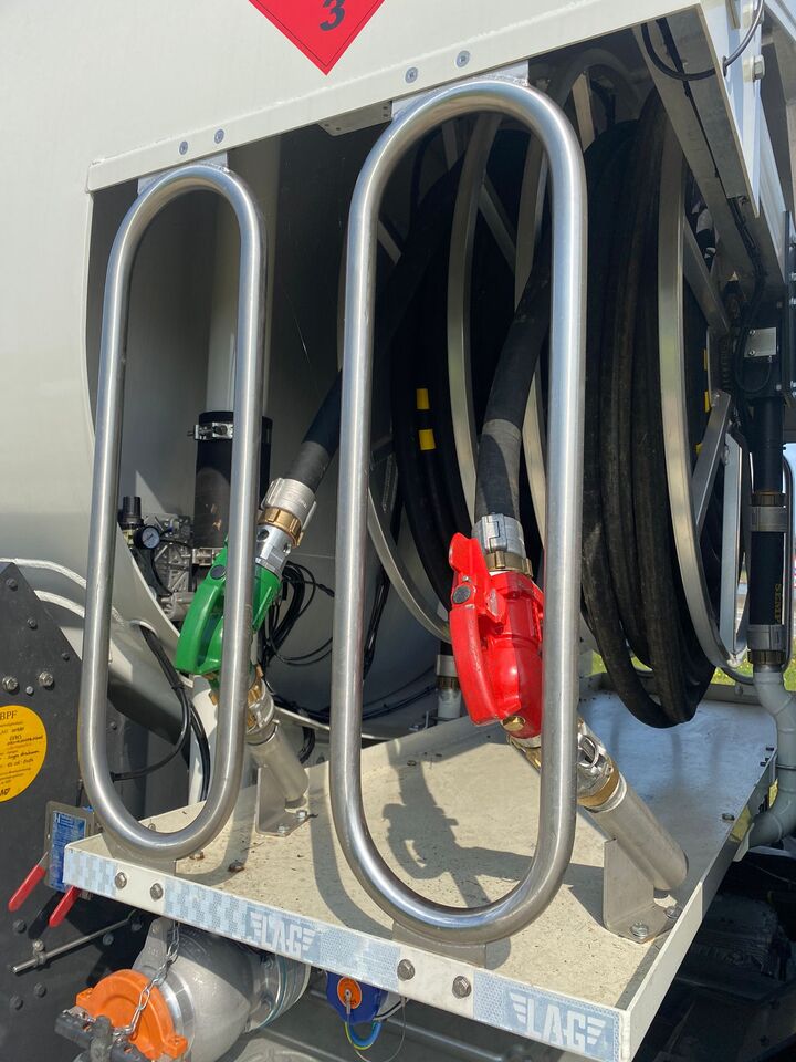 VOLVO FM430HP - Tanker truck: picture 3 VOLVO FM430HP - Tanker truck: picture 3