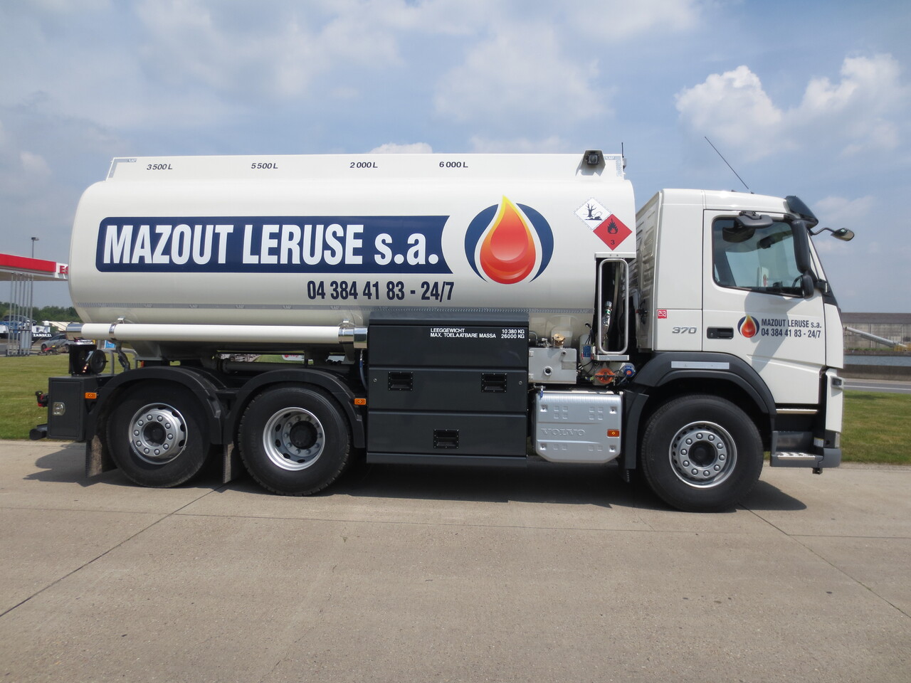 Volvo FM - Tanker truck: picture 5 Volvo FM - Tanker truck: picture 5