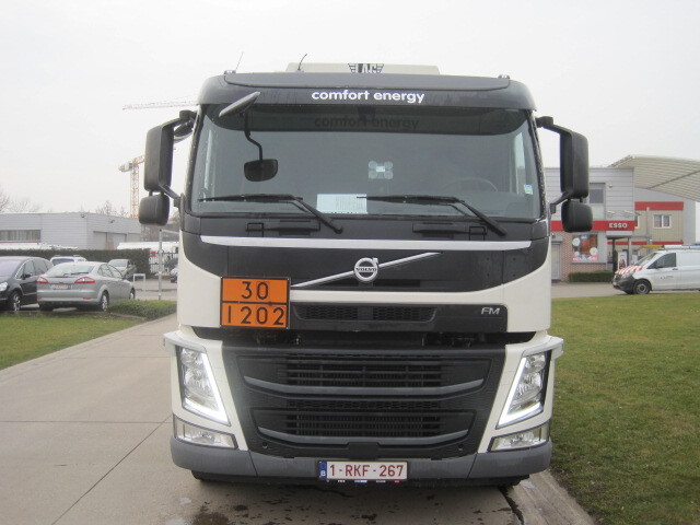 Volvo FM - Tanker truck: picture 5 Volvo FM - Tanker truck: picture 5