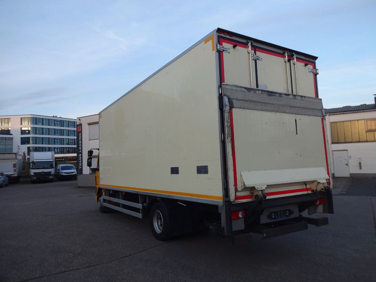 DAF LF 230, 12 T, LBW, Türen, Klima, Automat, Kamera - Refrigerated truck: picture 5 DAF LF 230, 12 T, LBW, Türen, Klima, Automat, Kamera - Refrigerated truck: picture 5