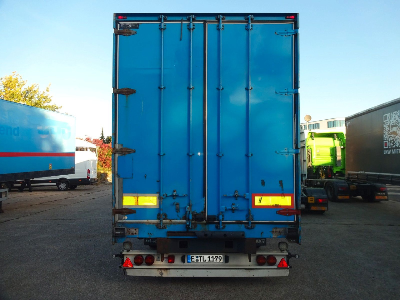 Kel-Berg 3 x Koffer, Doppelstock mit Balken - Closed box semi-trailer: picture 4 Kel-Berg 3 x Koffer, Doppelstock mit Balken - Closed box semi-trailer: picture 4