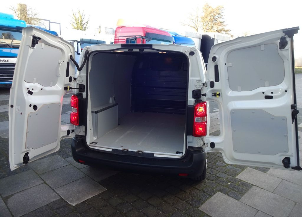 Small van Opel Vivaro Kasten L1H1, Klima, PDC, 50 x: picture 9