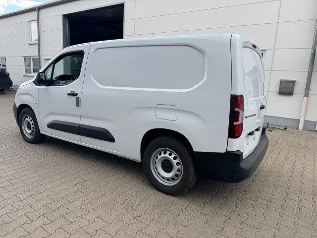 Peugeot Partner Premium Elektro, L3H1, 100 kW, Kamera - Small van, Electric van: picture 4 Peugeot Partner Premium Elektro, L3H1, 100 kW, Kamera - Small van, Electric van: picture 4
