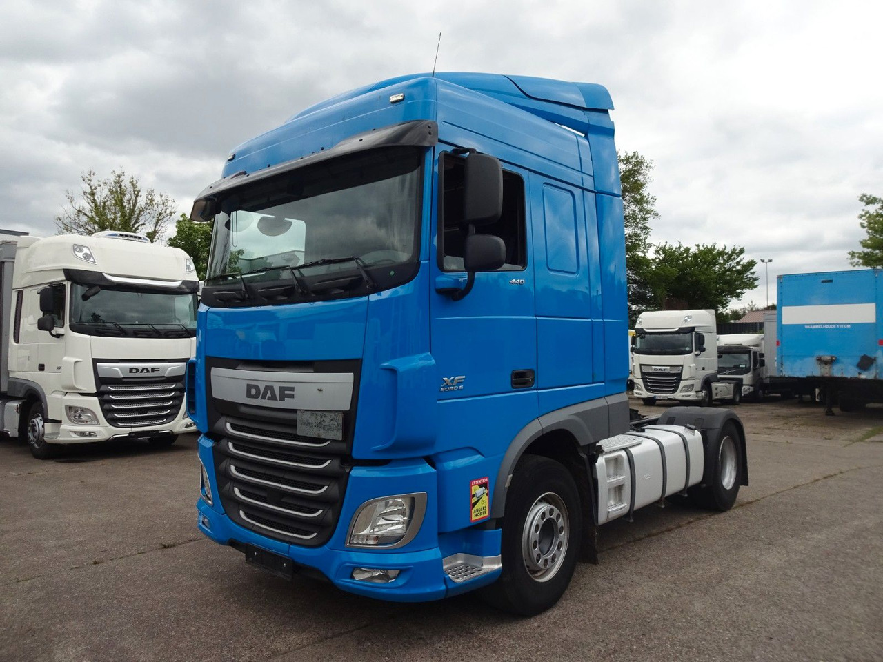 DAF XF 440, SC, Klima, 2 x Tank, Intarder, Standklim - Tractor unit: picture 1 DAF XF 440, SC, Klima, 2 x Tank, Intarder, Standklim - Tractor unit: picture 1