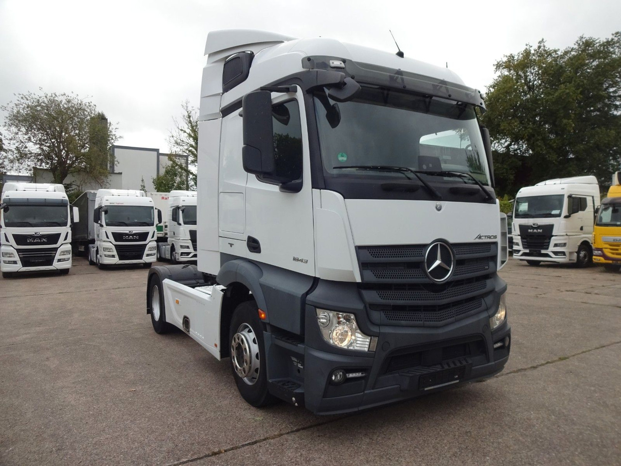 Mercedes-Benz 1843, Retarder, Klima - Tractor unit: picture 3 Mercedes-Benz 1843, Retarder, Klima - Tractor unit: picture 3