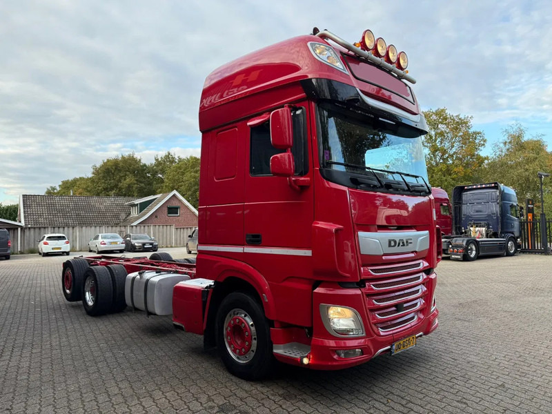 DAF XF 530 6X2 FAS Full air Alcoa Retarder Stuuras 7.6M Chassis NL Truck - Cab chassis truck: picture 2 DAF XF 530 6X2 FAS Full air Alcoa Retarder Stuuras 7.6M Chassis NL Truck - Cab chassis truck: picture 2