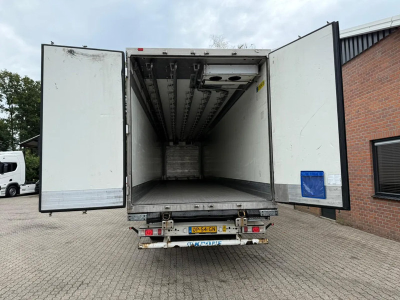 Krone Carrier Vector 1950 MT 5x Meatrails Rohrbahnen Fleisch Hooks - Isothermal semi-trailer: picture 4 Krone Carrier Vector 1950 MT 5x Meatrails Rohrbahnen Fleisch Hooks - Isothermal semi-trailer: picture 4